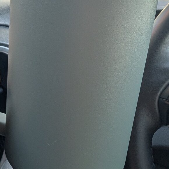 Stanley 40 oz shale - Picture 8 of 9